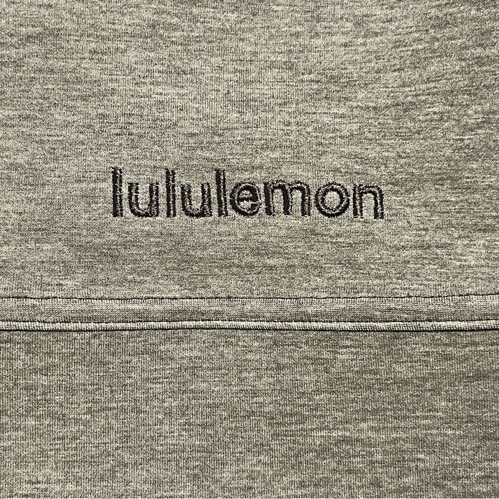 Lululemon Soft Ambitions Crop Crew
Heathered Graphite Grey - Picture 8 of 9